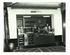 The original lower lobby bar